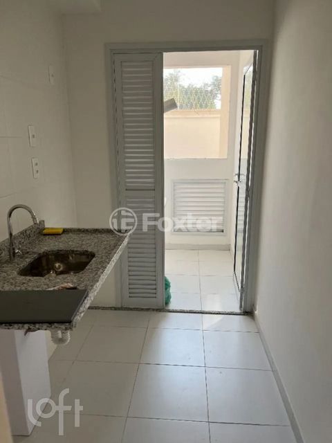 Image 3 - 902790