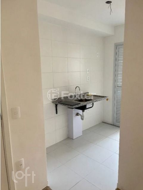 Image 4 - 902790