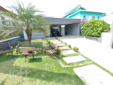 Image 13 - 902881