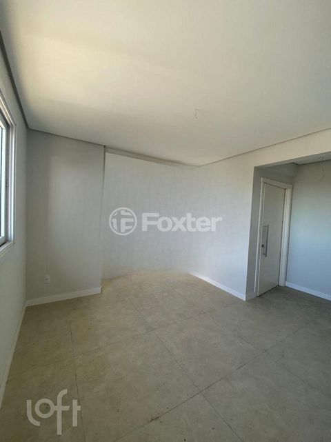Image 3 - 903286