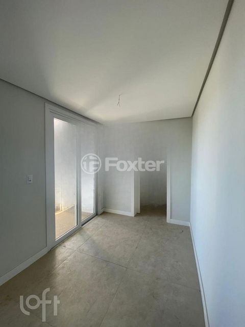Image 4 - 903286