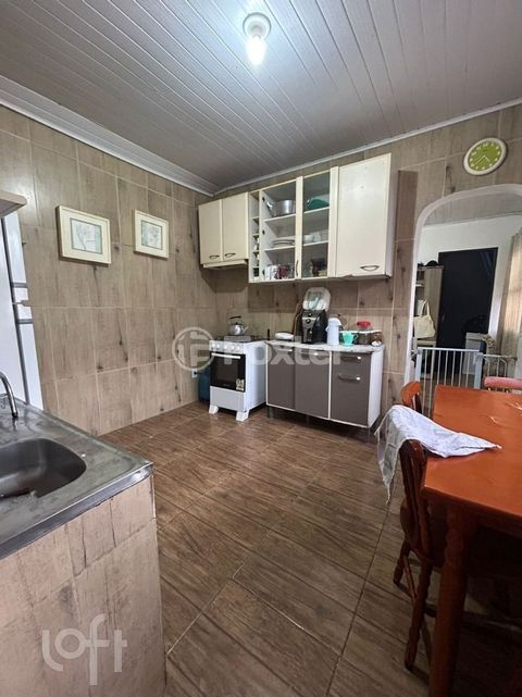 Image 15 - 903652