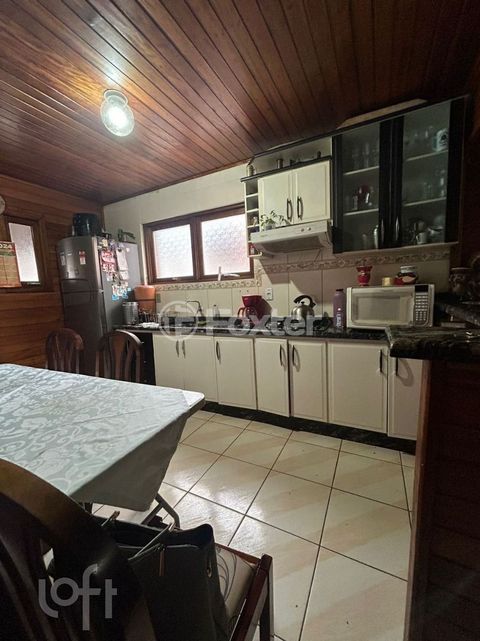 Image 9 - 903652