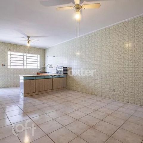 Image 4 - 904431