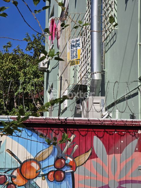 Image 3 - 904680