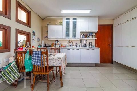Image 8 - 904691