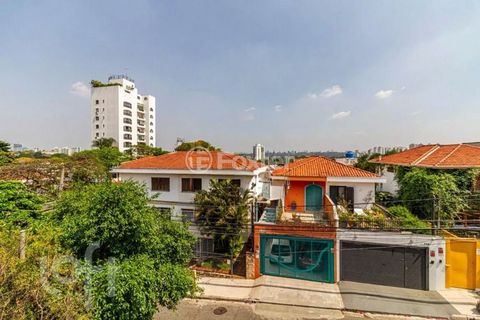 Image 17 - 904741