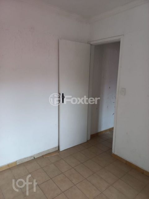 Image 7 - 904891
