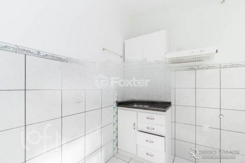 Image 5 - 904956