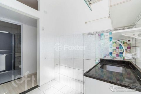 Image 3 - 904956