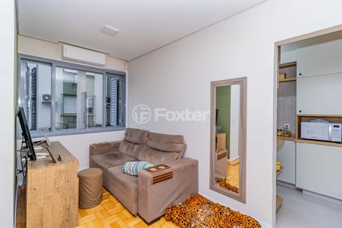 Image 3 - 905955