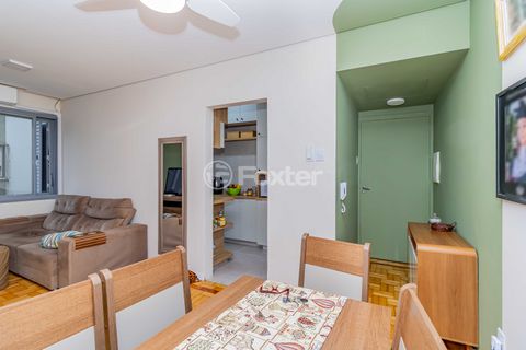 Image 8 - 905955