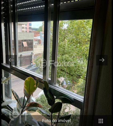 Image 5 - 906074