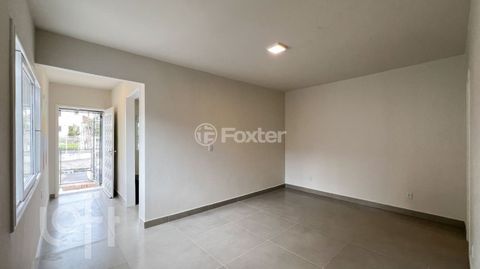 Image 4 - 906182