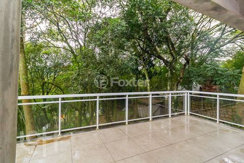 Image 15 - 906306