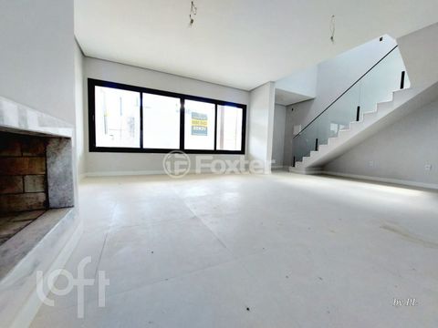 Image 5 - 906411