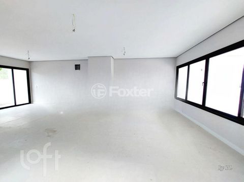 Image 11 - 906411