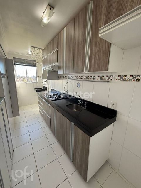 Image 1 - 910941