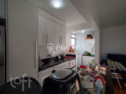 Image 4 - 912281