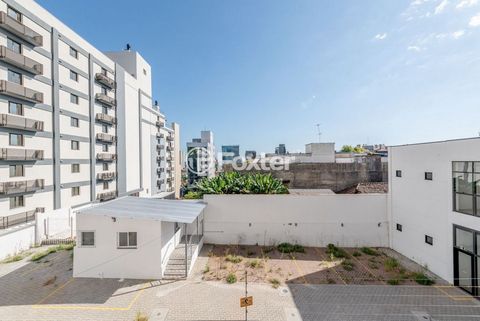 Image 9 - 914798
