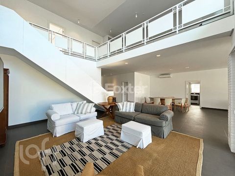 Image 4 - 915012