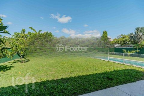 Image 14 - 915012
