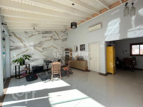 Image 10 - 915013