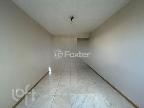 Image 4 - 915056