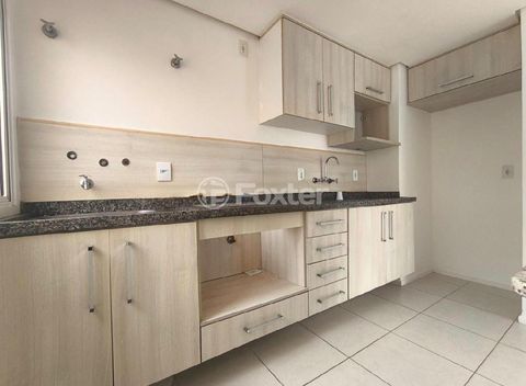 Image 8 - 915064