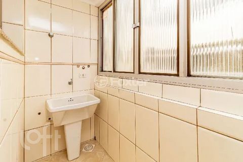 Image 8 - 915091
