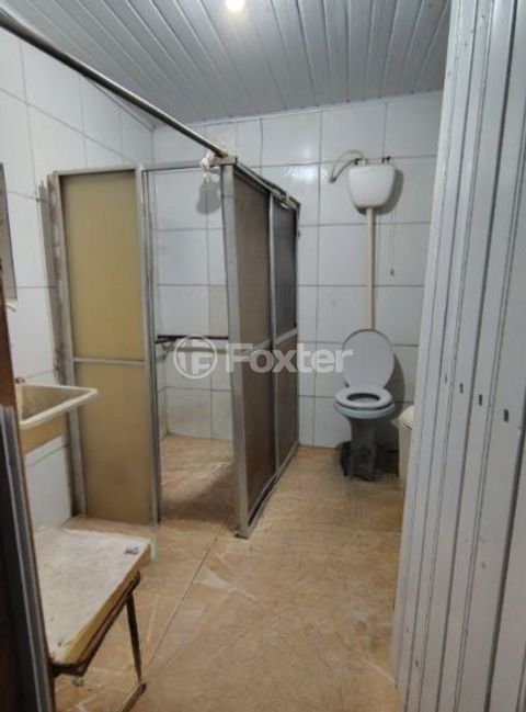 Image 9 - 915096