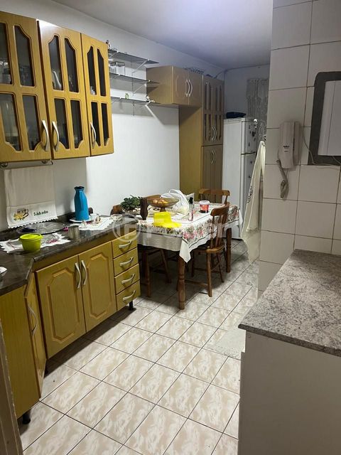Image 1 - 915108