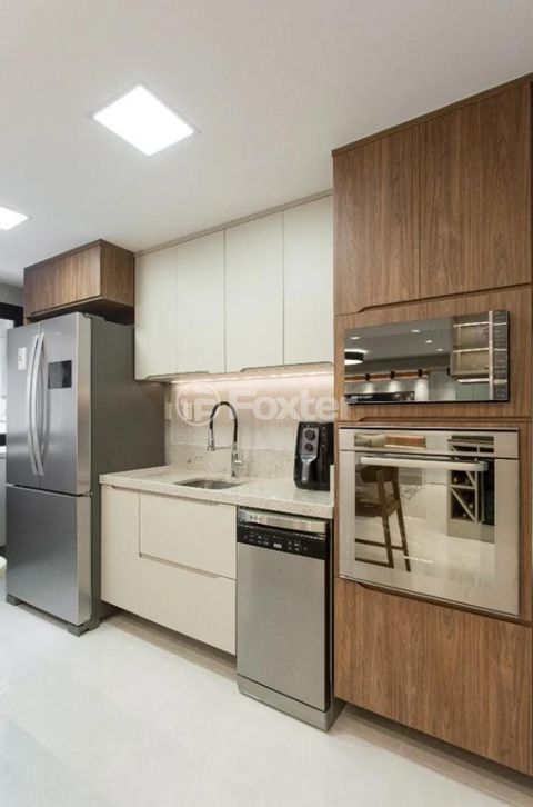 Image 3 - 915109