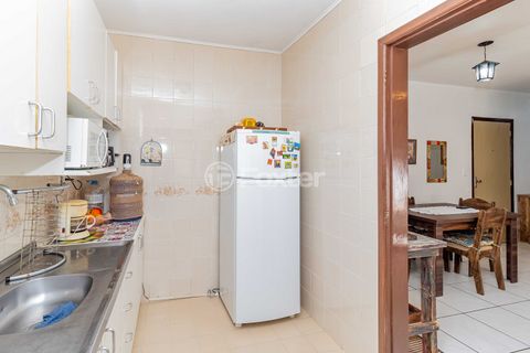 Image 19 - 915144