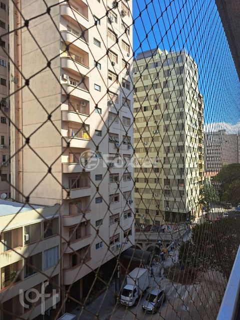 Image 0 - 915160