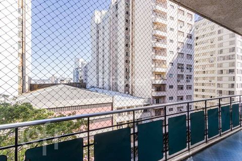 Image 7 - 915160