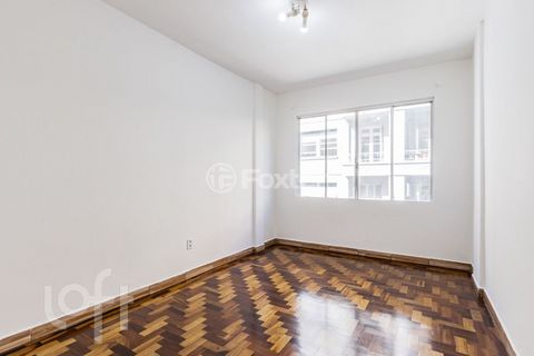 Image 7 - 915161