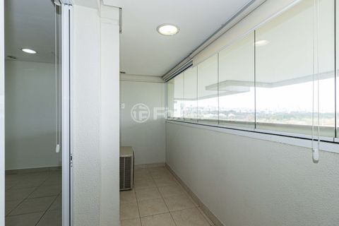 Image 3 - 915179