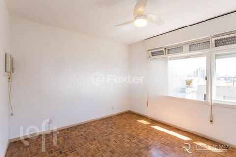 Image 7 - 915180
