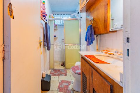 Image 10 - 915192