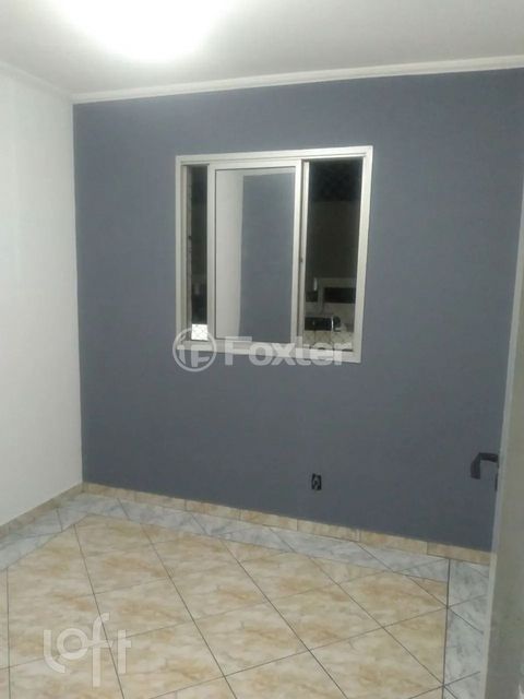 Image 5 - 915212
