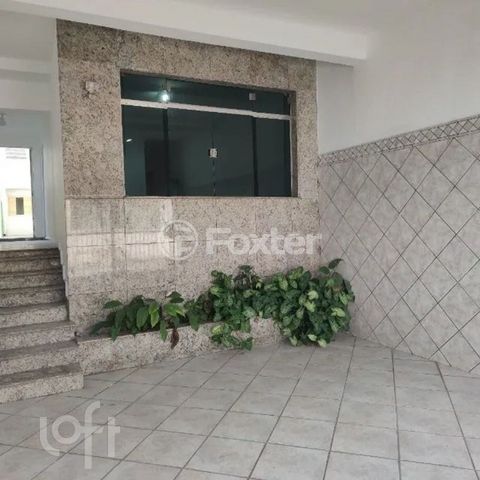Image 11 - 915280