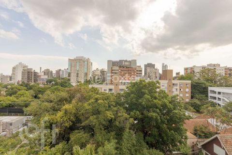 Image 13 - 915302