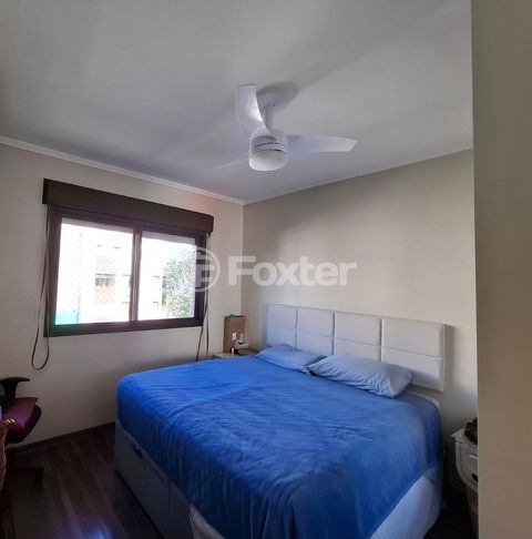 Image 7 - 915307