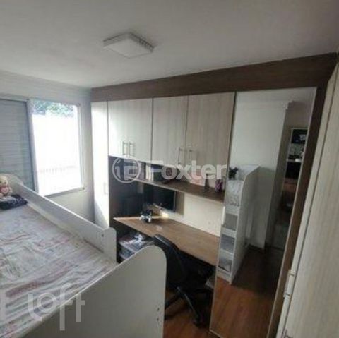 Image 7 - 915315
