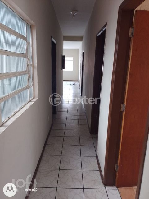Image 1 - 915330