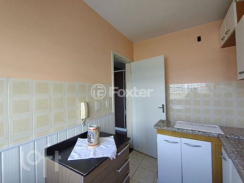 Image 4 - 915335