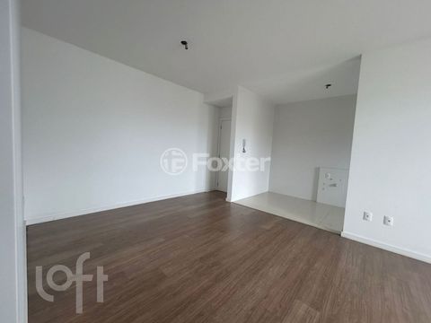 Image 4 - 915352