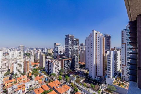 Image 14 - 915366