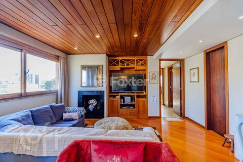 Image 4 - 915368